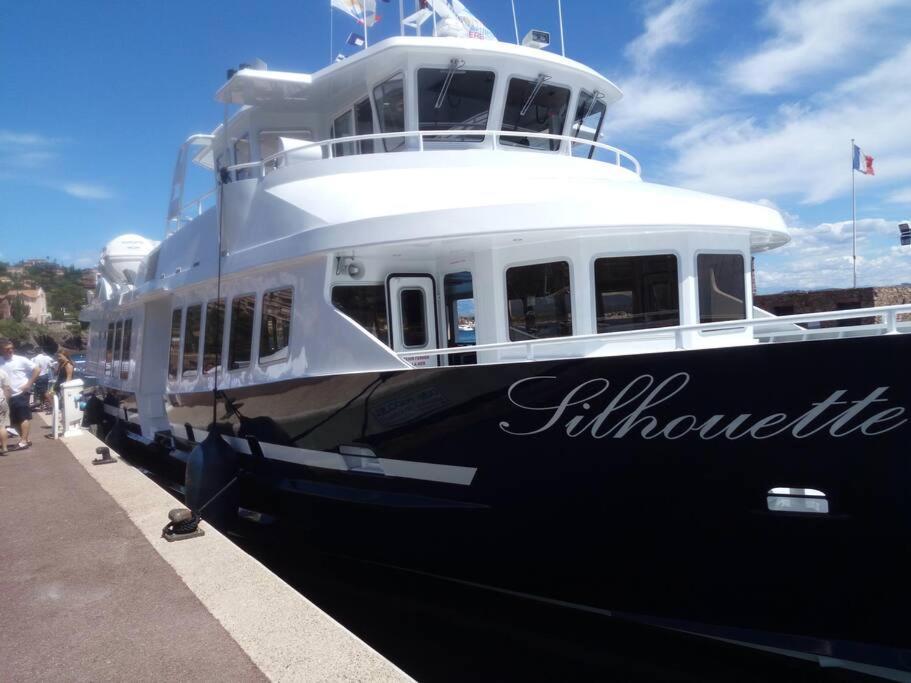 2 Pieces Climatise A 200M Des Plages Theoule-sur-Mer Luaran gambar